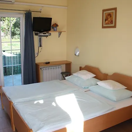 Bed And Breakfast Arlen Couette-café Poreč
