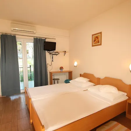 Couette-café Bed And Breakfast Arlen